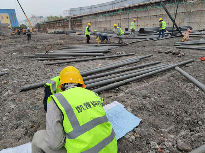 衡阳螺栓球网架结构